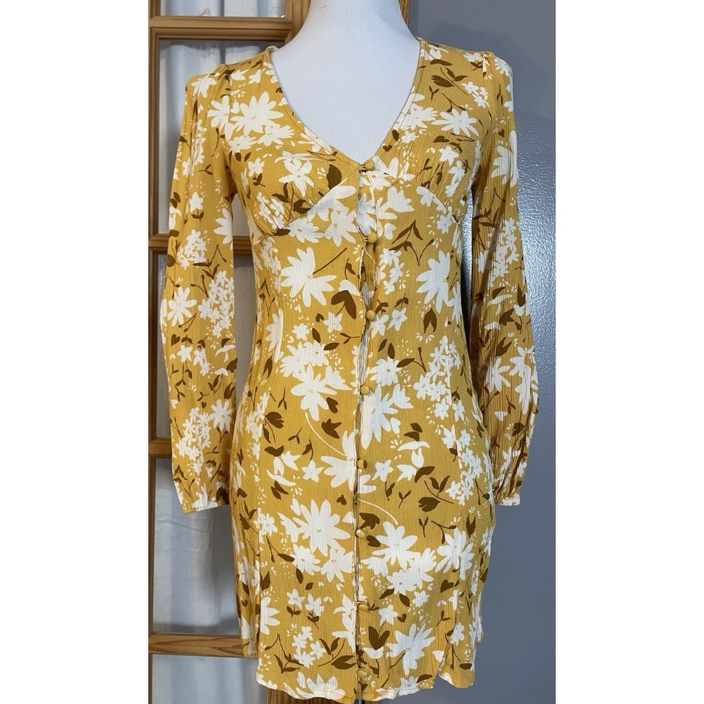 Billabong Floral Button Dress XS Yellow Ivory Crinkly Long Sleeve Boho Cottage